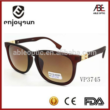 lady cheap Italian brand PC sunglasses wholesale Alibaba